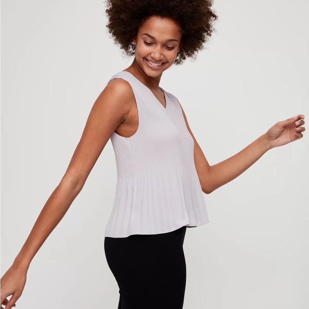 Aritzia Babaton Damien Blouse Dark Pink